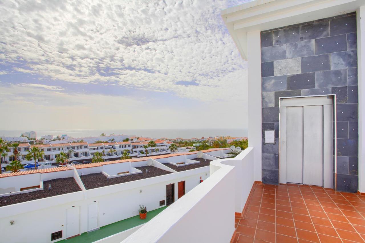 Casa Del Sol, Beautiful Terrace, Fast Wi-Fi, Pool Apartment Адехе Екстериор снимка
