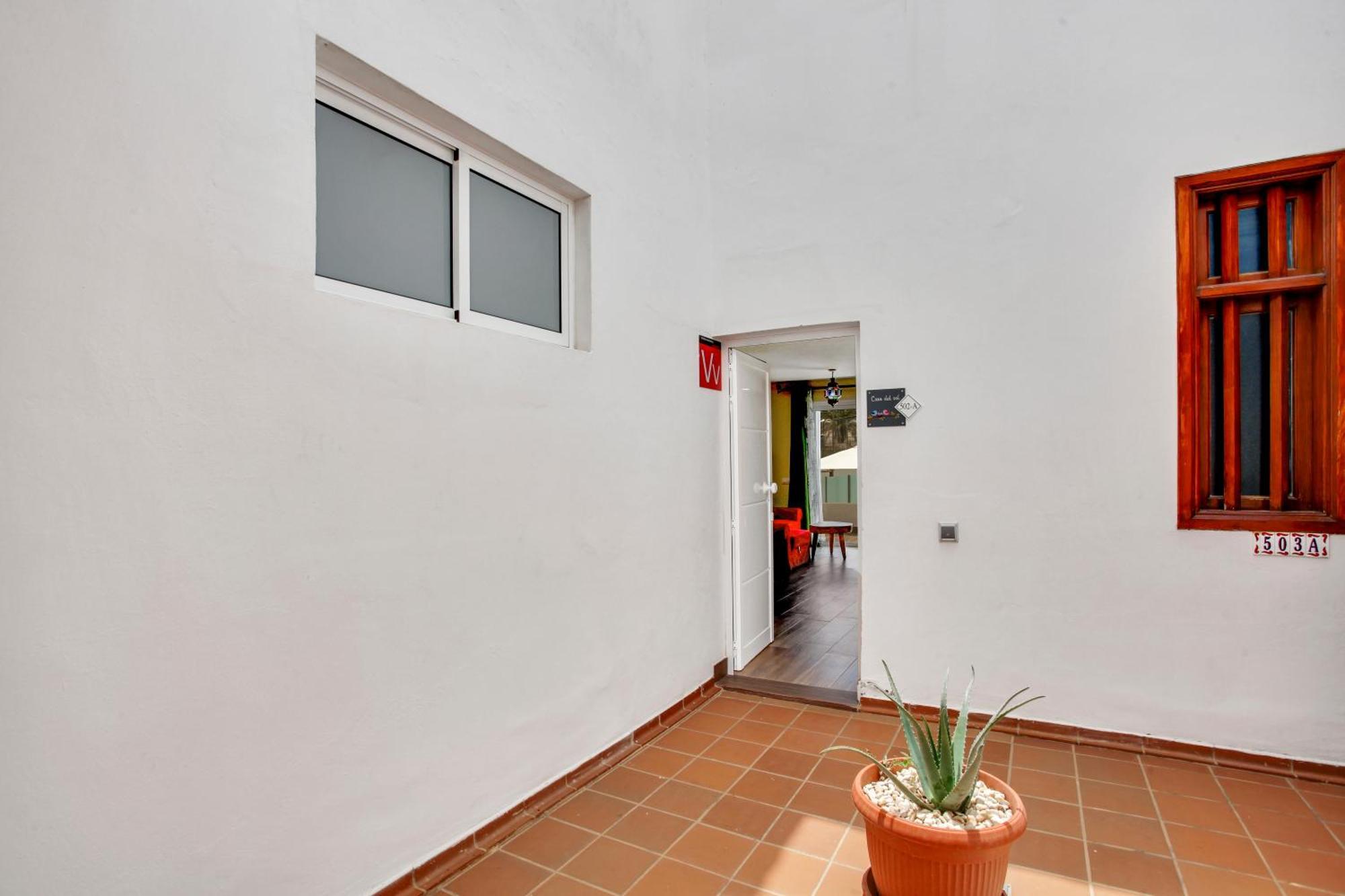 Casa Del Sol, Beautiful Terrace, Fast Wi-Fi, Pool Apartment Адехе Екстериор снимка